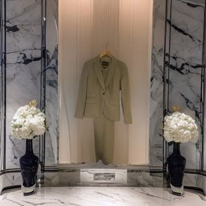 Banana Republic 3 piece Women’s Suit